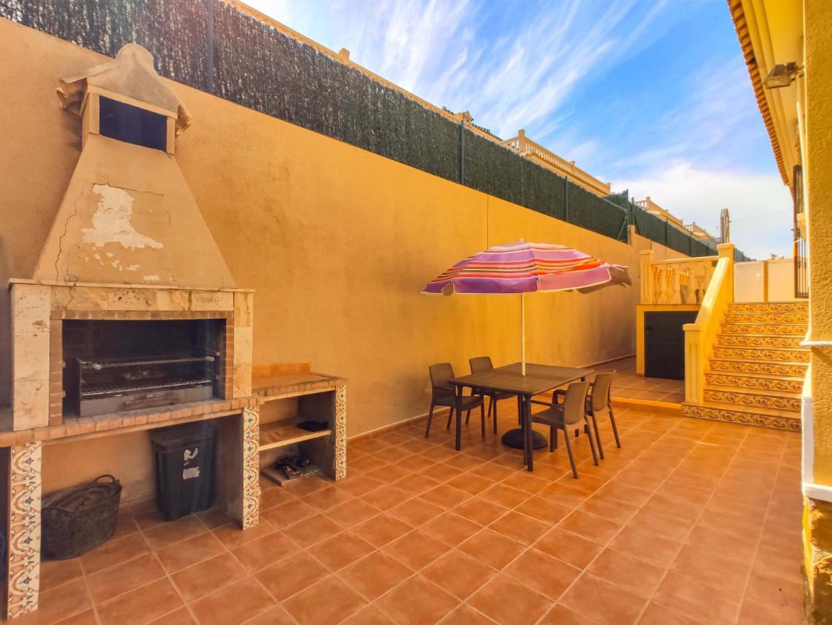 Casa Jasmin Villamartin Resort Орихуела Екстериор снимка